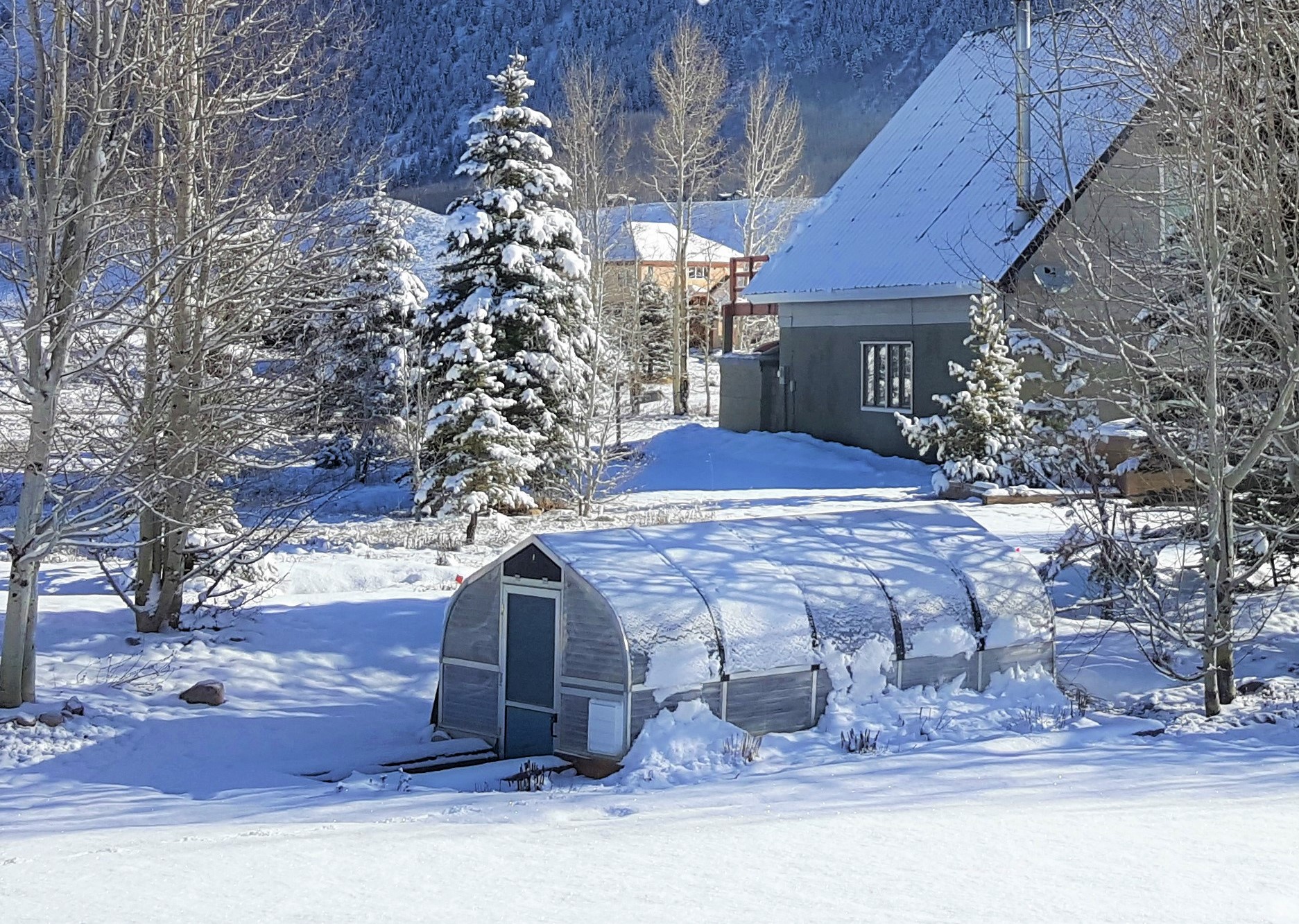 Sunglo Greenhouses are durable handling snow loads found in the mountains of Colorado
